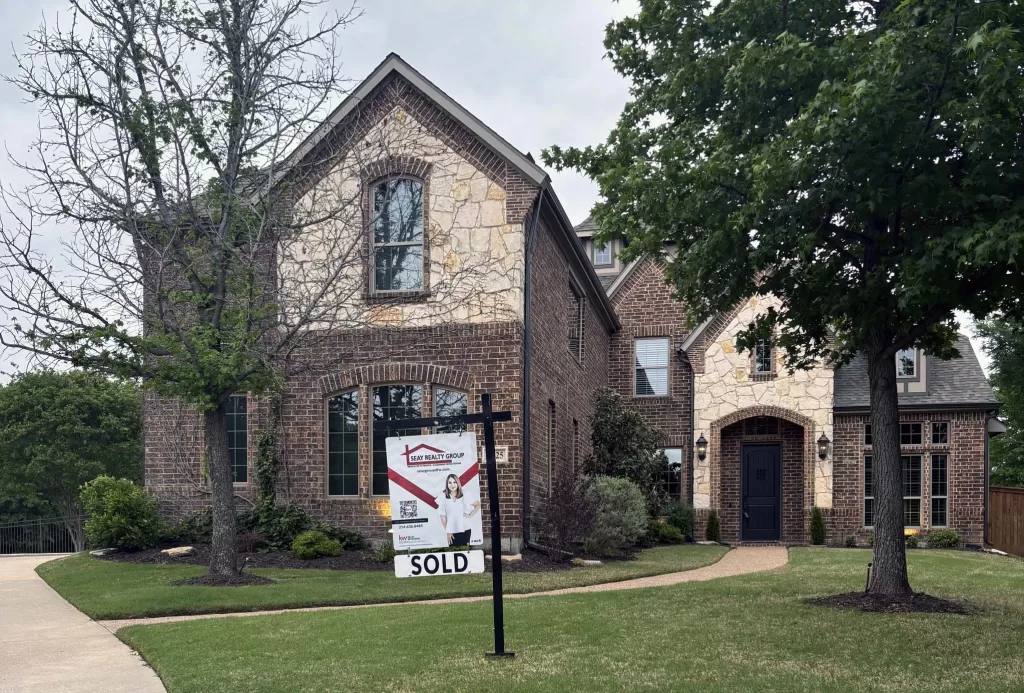 Home sold in Lantana Texas with Seay Realty Group Keller Williams sign