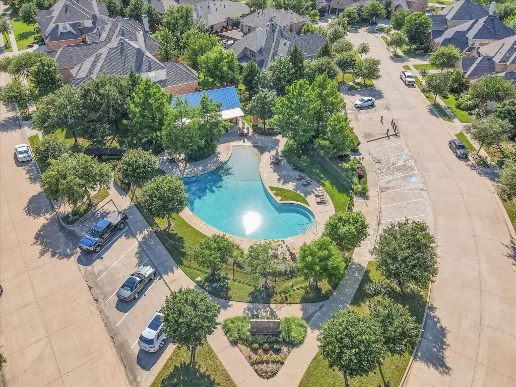 Swimming pool and Oak Park in Lantana's Sandlin community