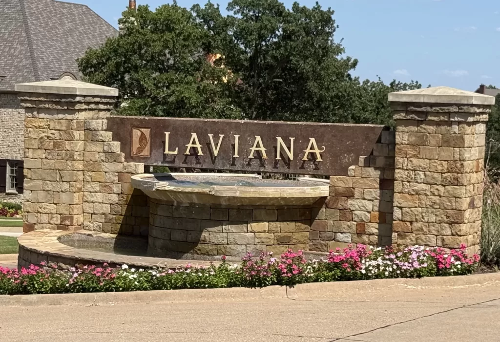 Laviana luxury custom homes in Lantana Texas near Lantana Golf Club
